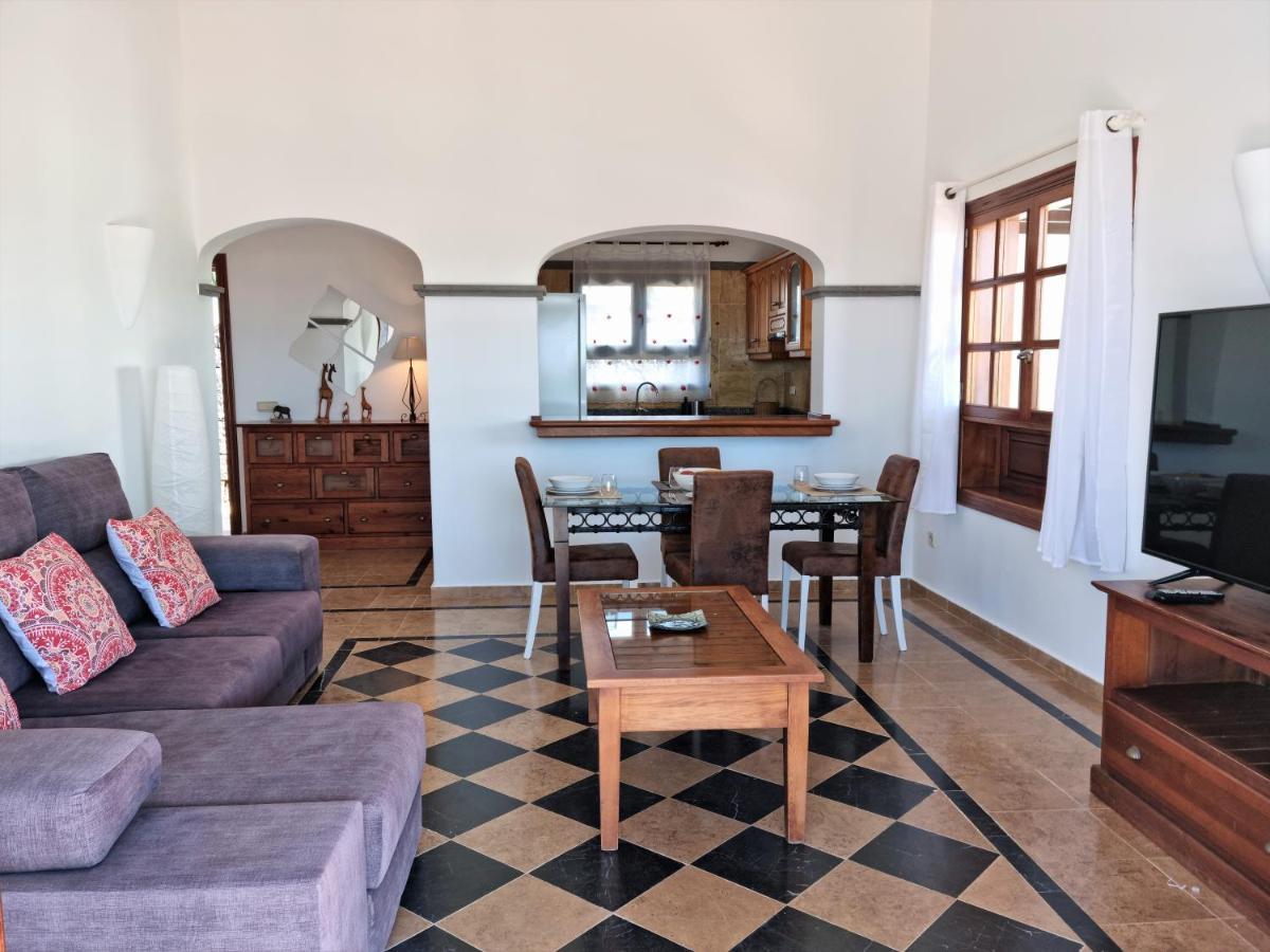 Villa Ana Playa Blanca  Extérieur photo
