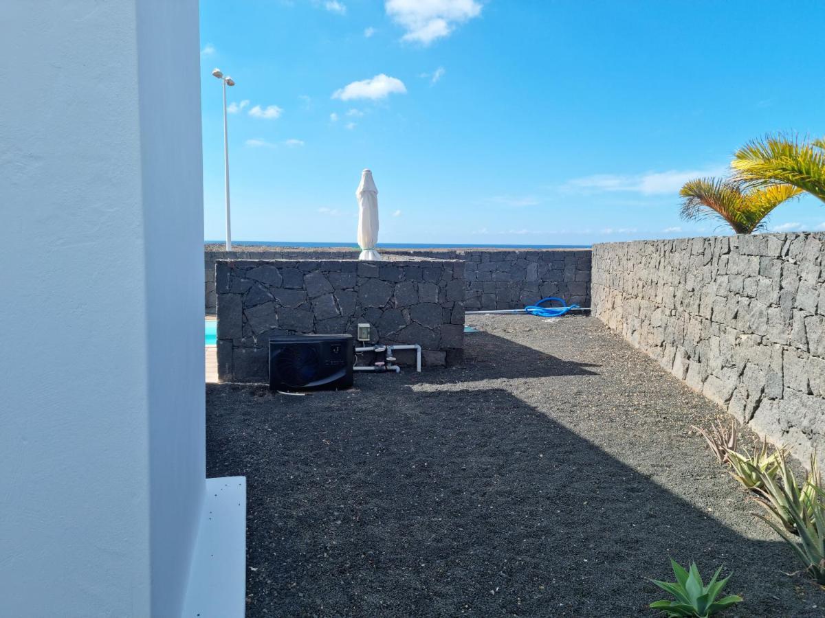 Villa Ana Playa Blanca  Extérieur photo