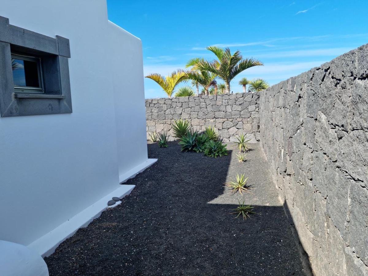 Villa Ana Playa Blanca  Extérieur photo